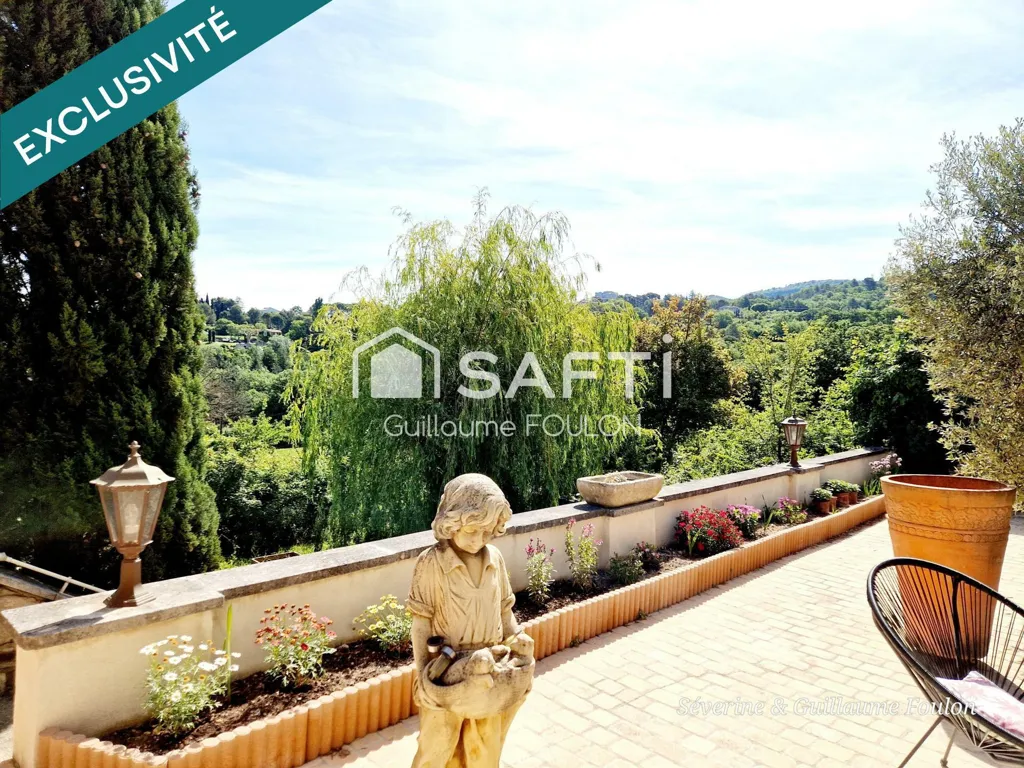 Terrasse - Maison Ancienne avec Jardin à Saignon