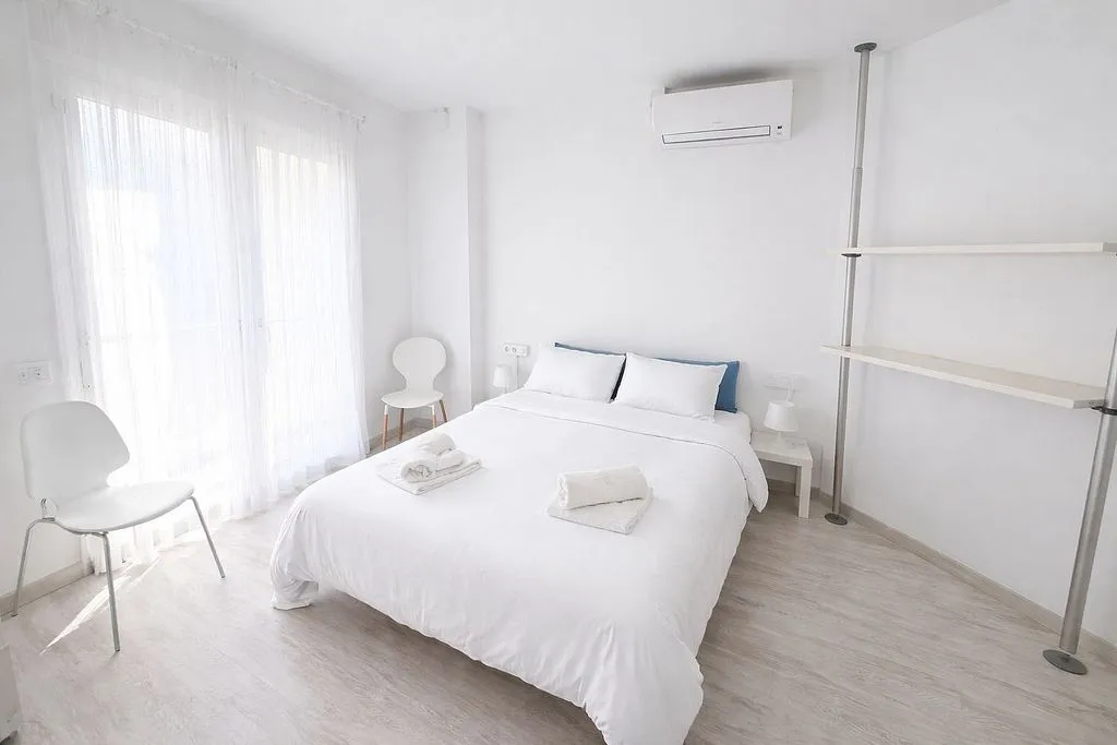 Chambres - Terraced House with South Terrace in Sitges Centre