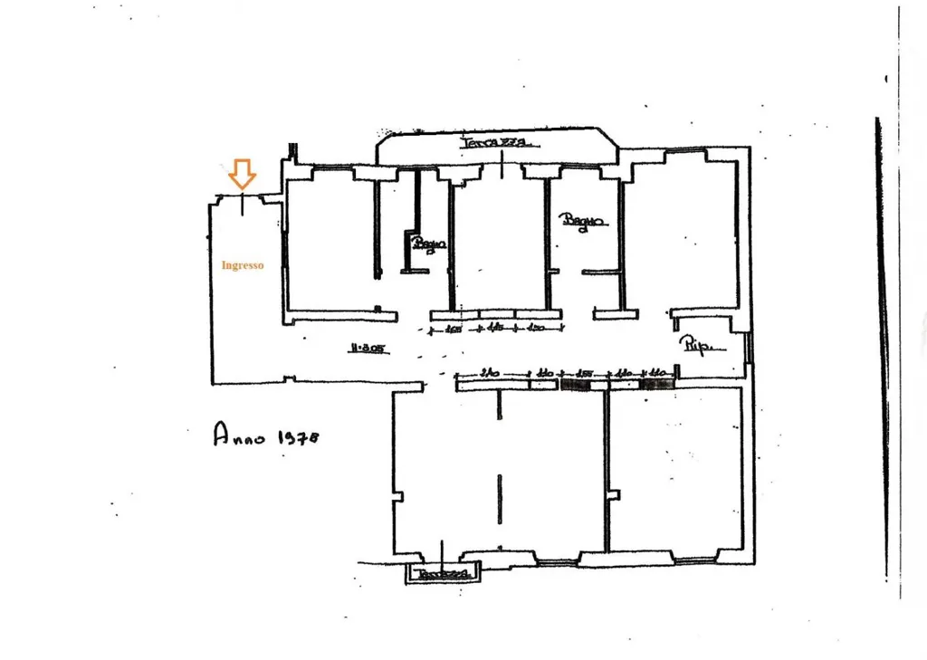 Plaan - Signorile Apartment with Balcony in Florence