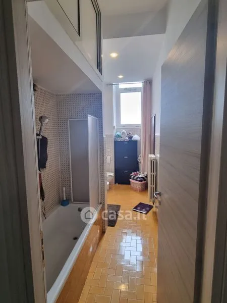 Salles de bain - Historic Apartment with Garden in Cesinali