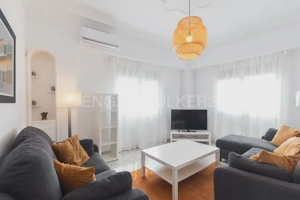 Soggiorno - Spacious Flat with High Ceilings in El Botànic