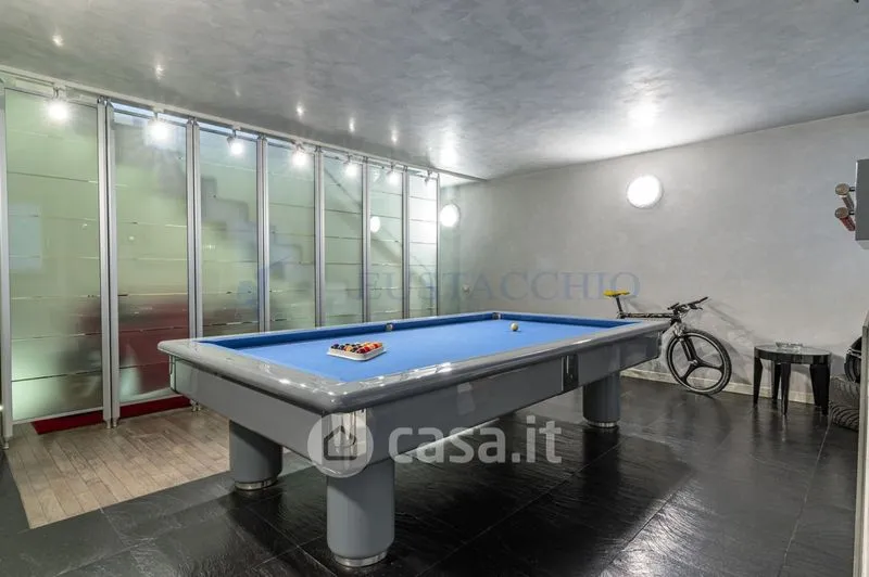 Stanze - Villa indipendente con piscina nel residence a Brembate di Sopra