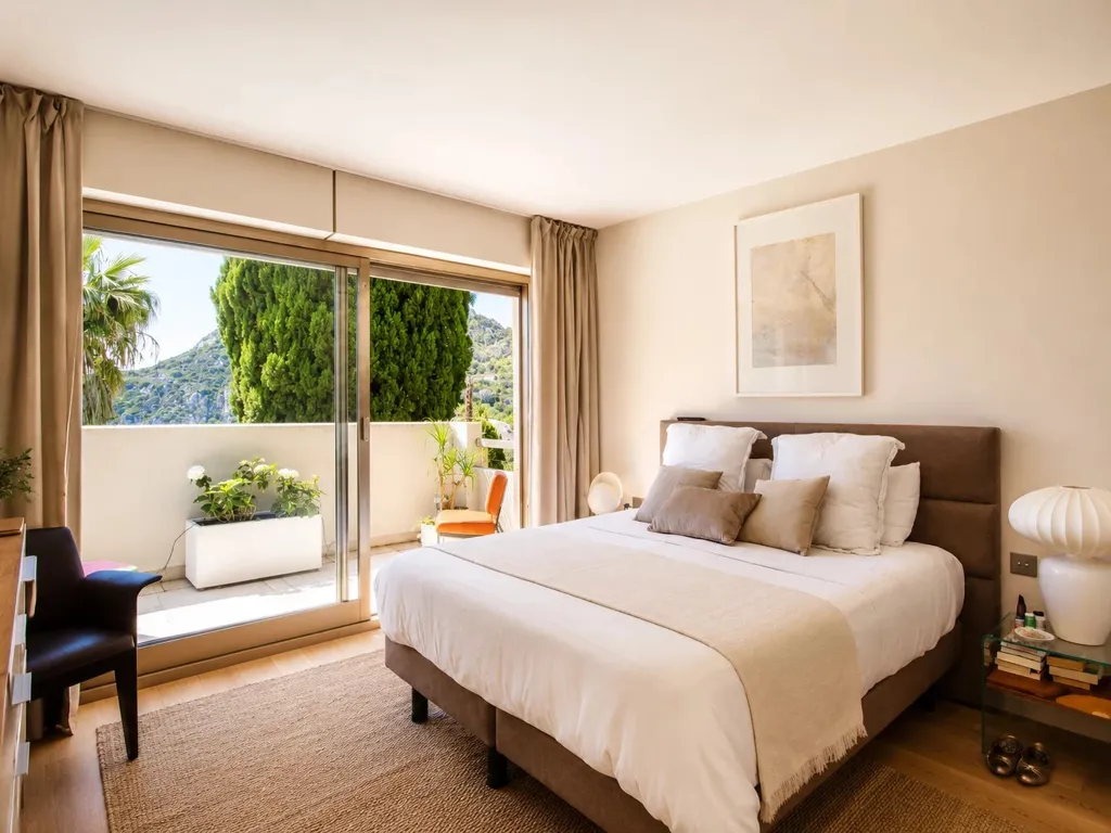 Bedrooms - Penthouse with Sea View in Èze Village