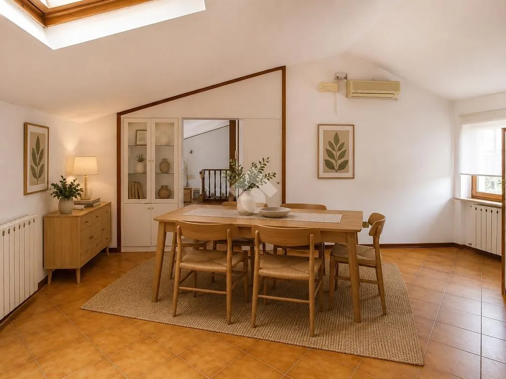 Sala da pranzo - Quadrilocale with Private Balcony in Pisa
