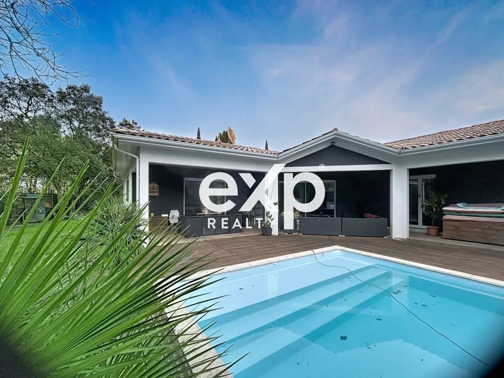 Bassein - Single-Storey House with Pool in Marcheprime