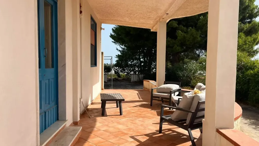 Terrass - Villa with Olive Grove near Noto