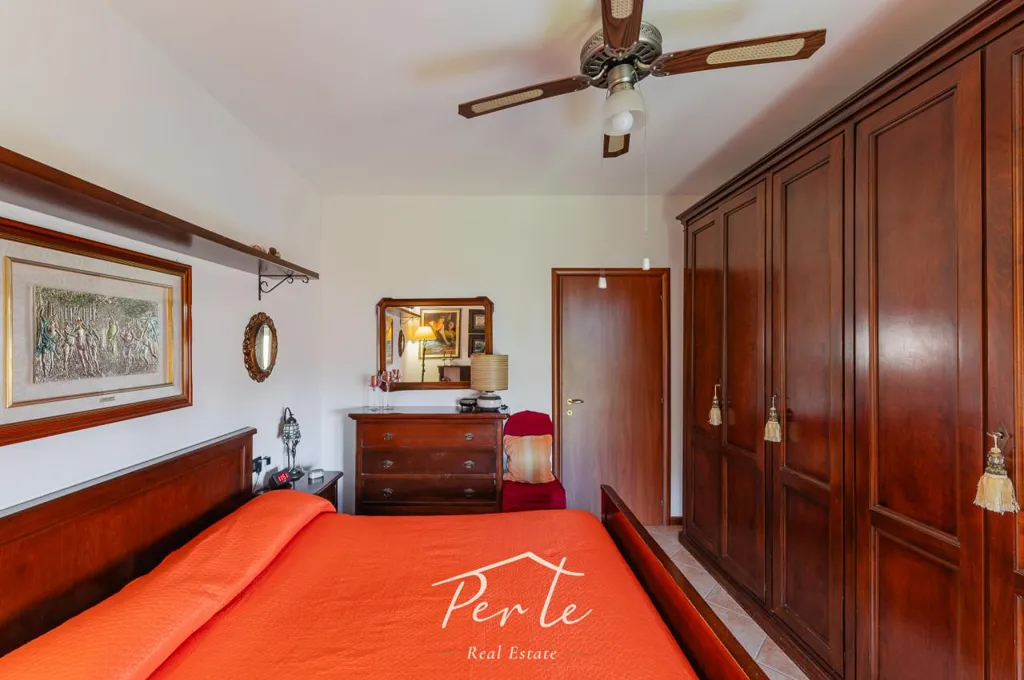 Chambres - Duplex with Garden and Pool in Borgo Mantovano