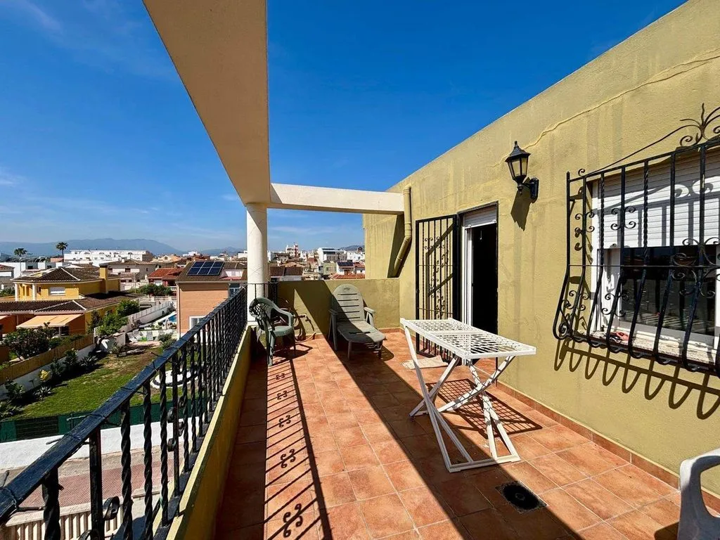 Balcon - Luxury Detached House with Garden in Daimús