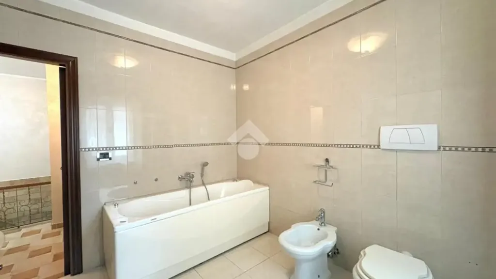 Vannitoad - Independent House with Garden in San Severo