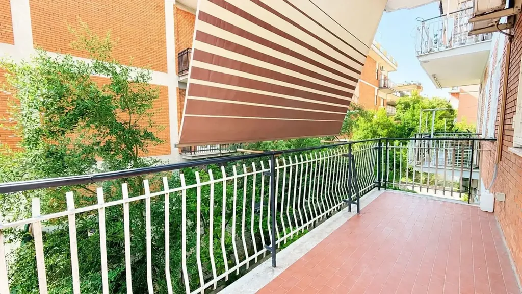 Balcony - Rented Apartment with Balconies in Rome