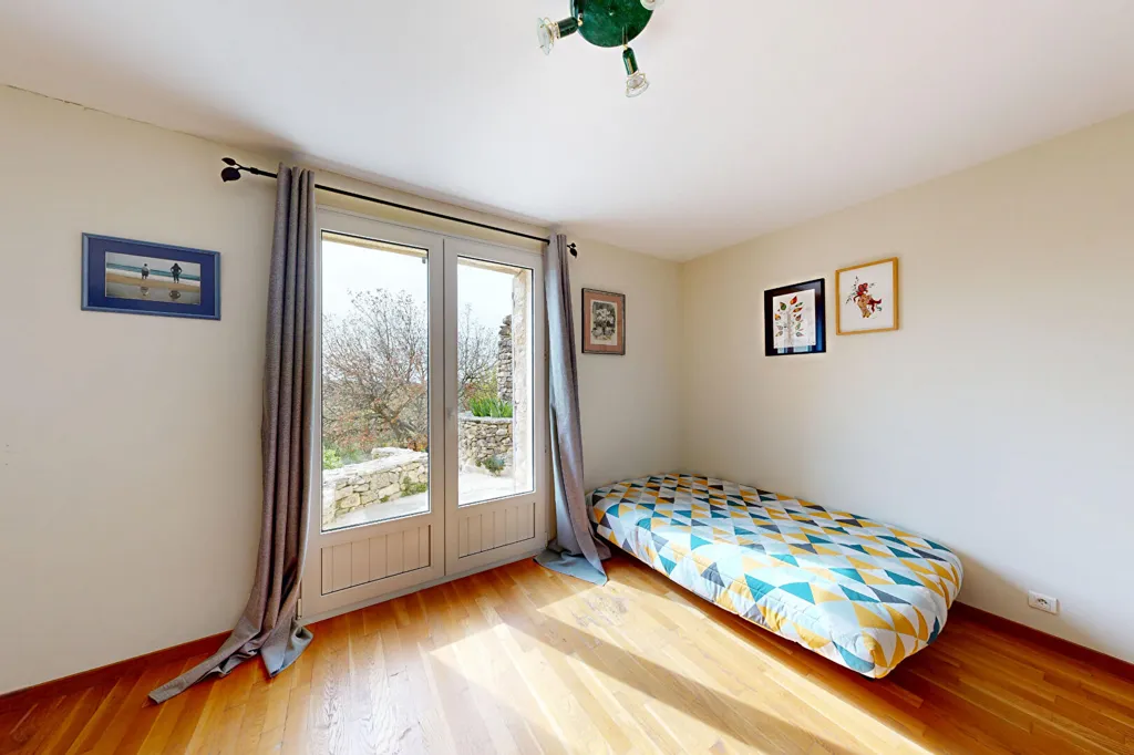 Chambres - Maison de Caractère avec Vue Panoramique à Venasque