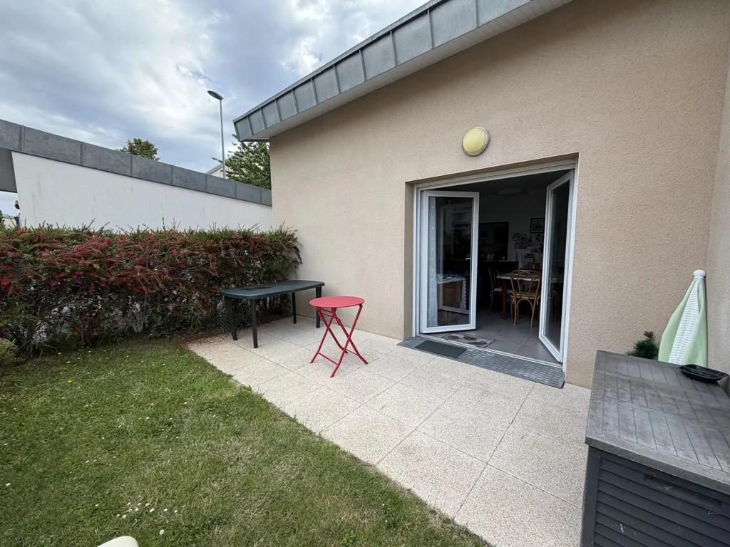 Terrazza - 2-Bedroom House with Private Garden in Langueux