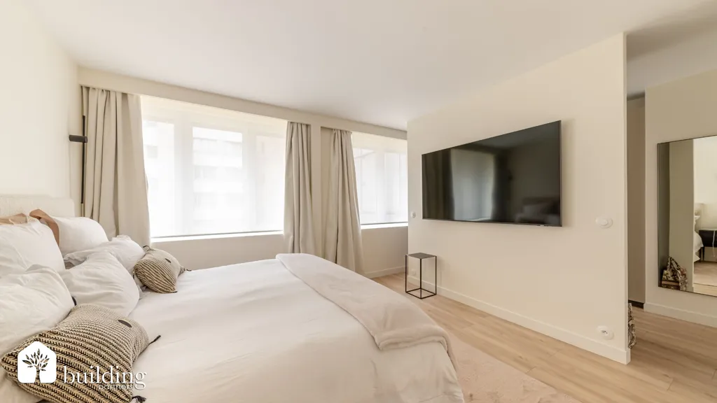 Camere da letto - Renovated Parisian Apartment with Ethanol Fireplace