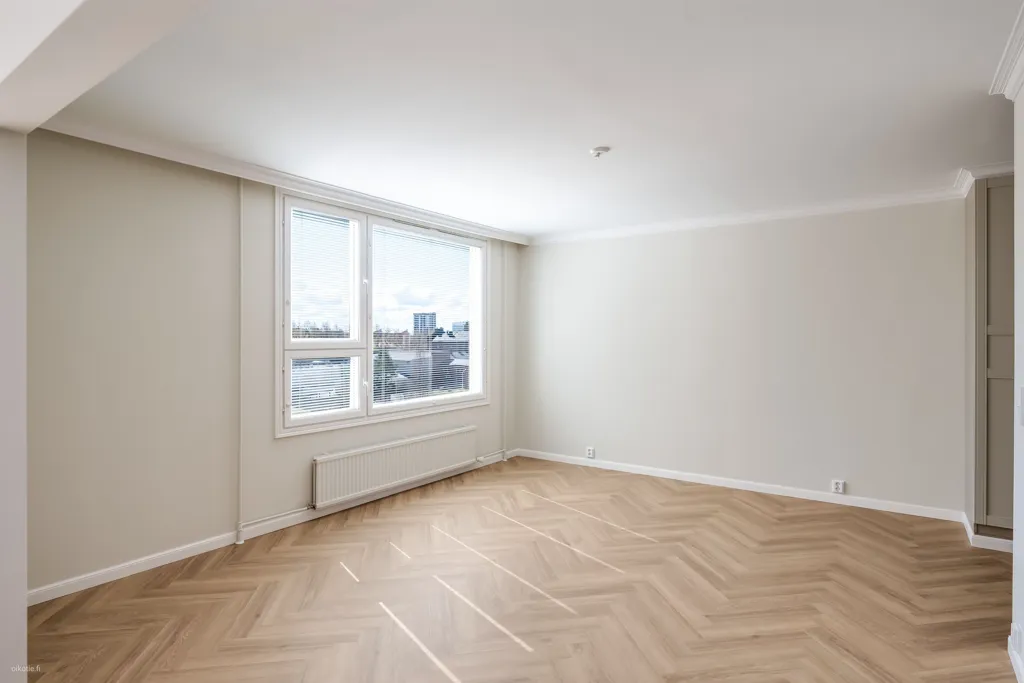 Zimmer - Fully Renovated Apartment with River Views in Oulu