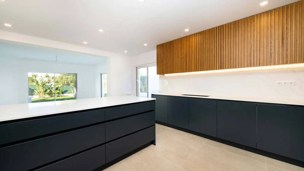 Cuisine - Renovated Villa with Pool in Vilamoura