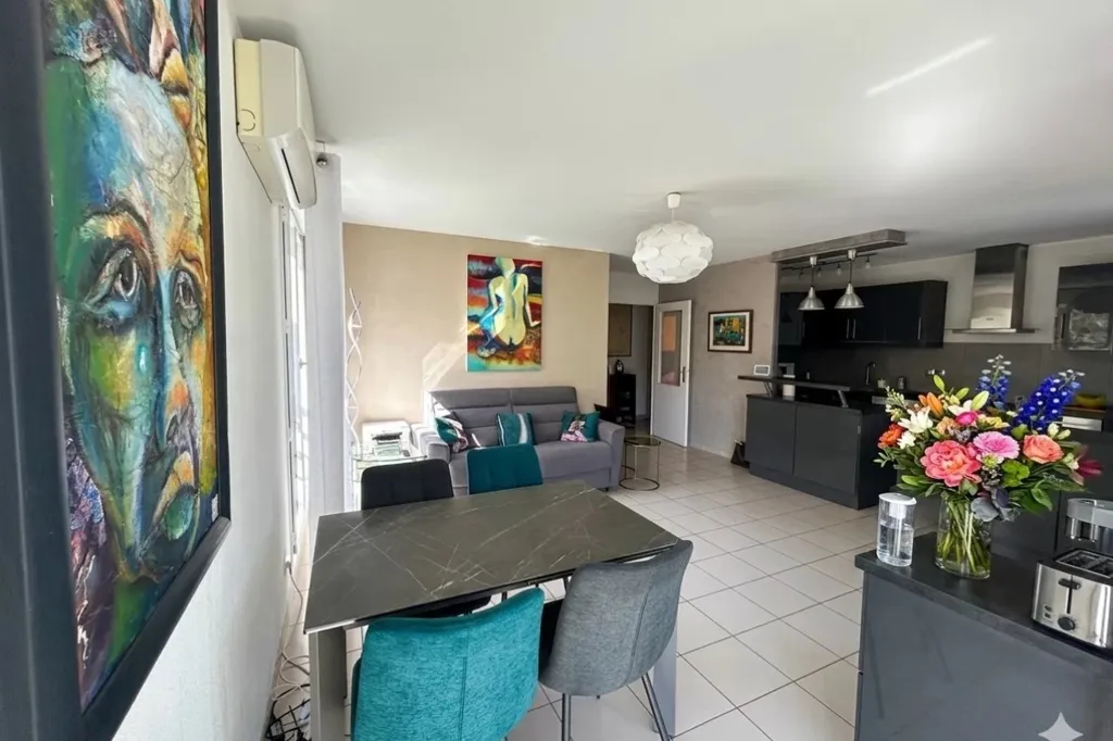 Söögituba - 3-Bed Apartment with Terrace in Nice