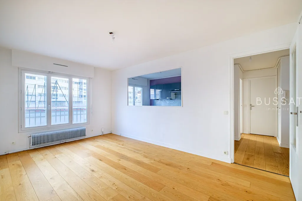 Stanze - 2-Bedroom Apartment with Private Parking in Lyon 7ème