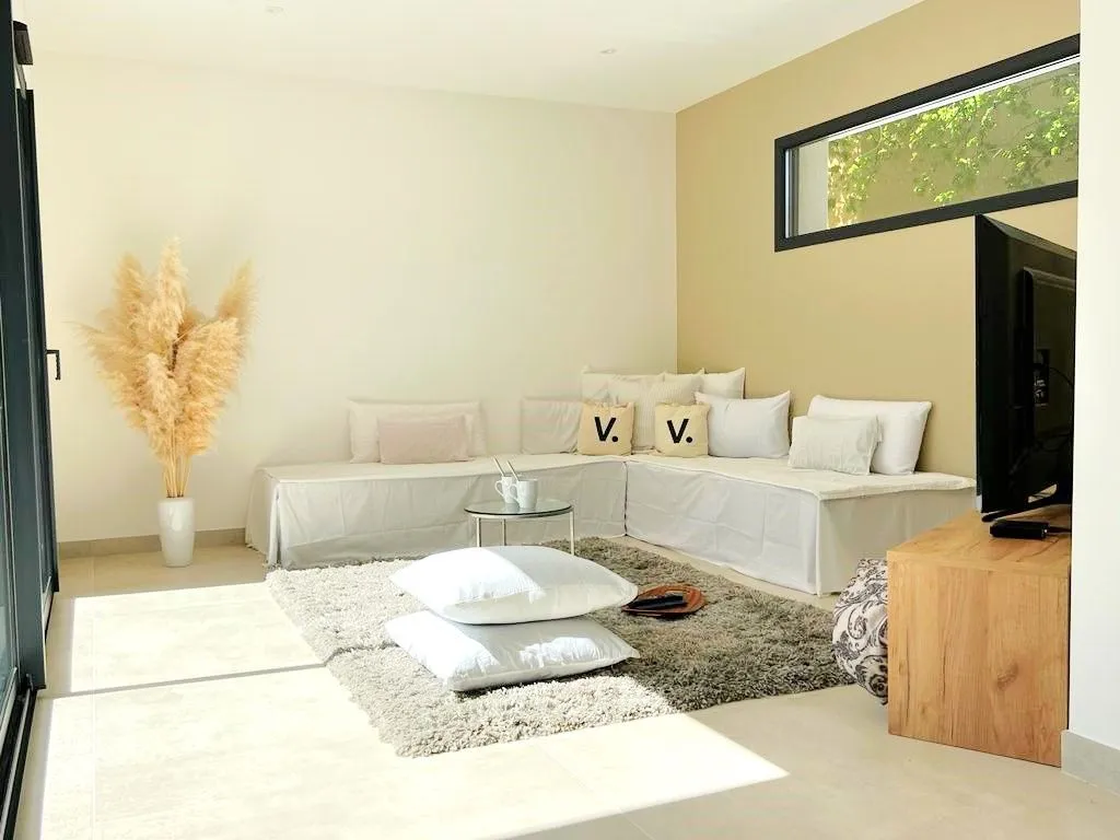 Elutuba - Modern Villa with Pool in Perpignan
