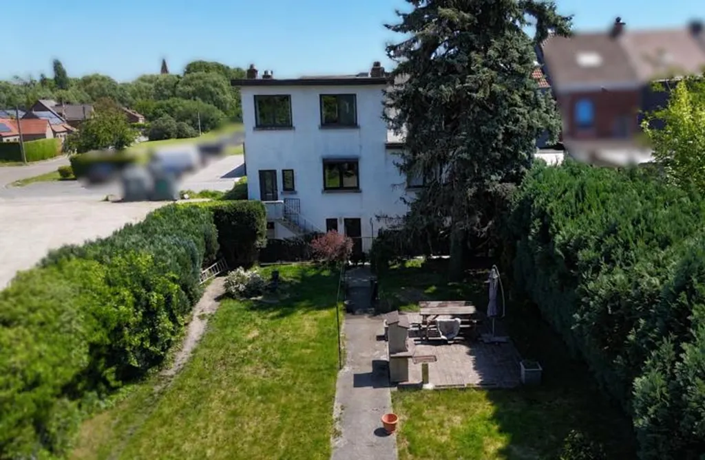 Vue aérienne - Maison d'Architecte avec Terrasse à Châtelet