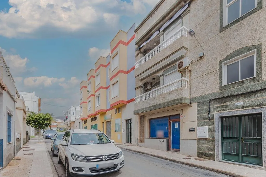 Välivaade - Occupied Flat with Terrace in Vícar