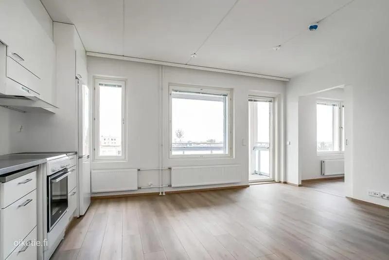 Elutuba - Modern Apartment with Balcony in Tiistilä, Espoo