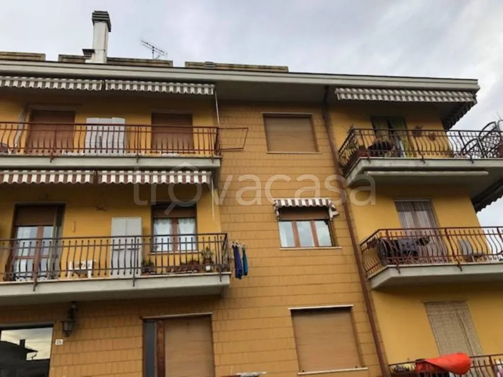 Välivaade - Mansard Apartment with Parking in Robilante