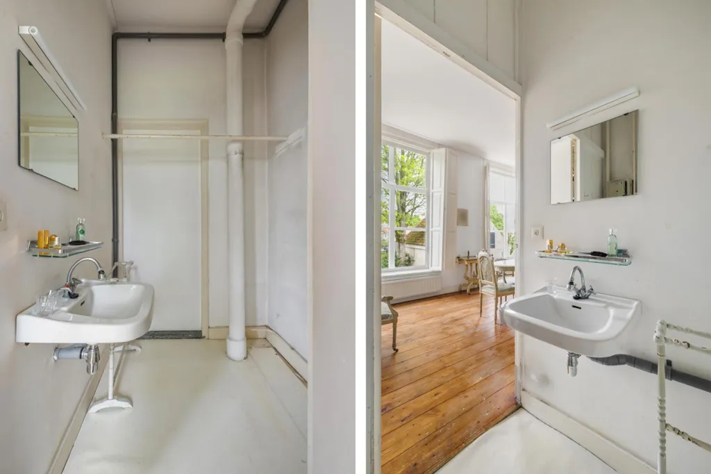 Bathrooms - Monumental Villa with Historical Charm in Breda