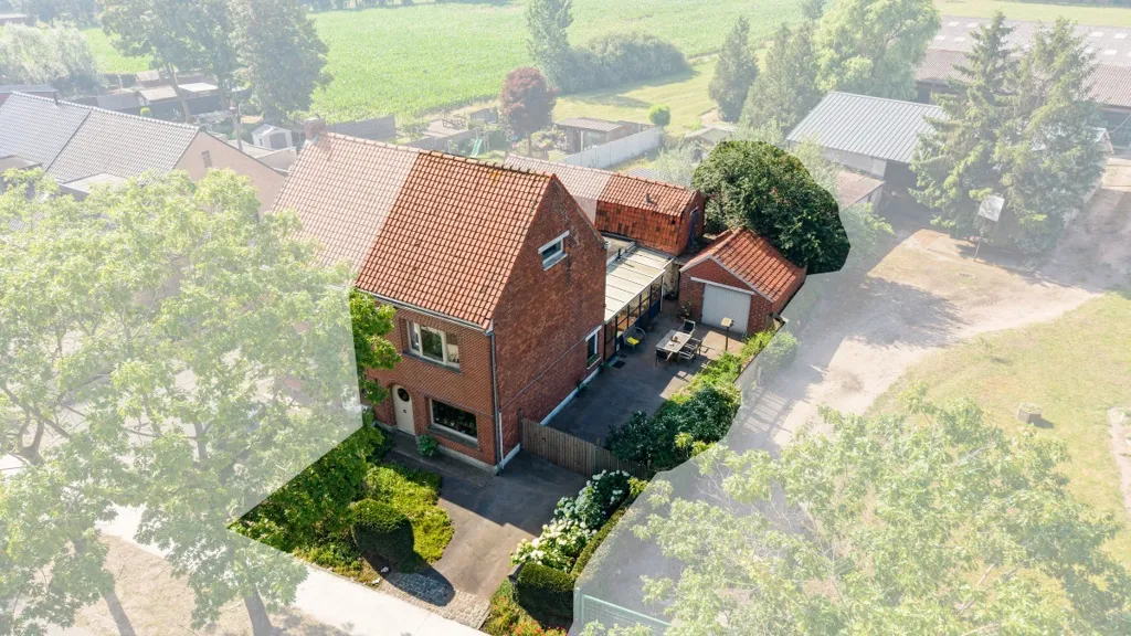 Õhuvaade - Half Open Building with Garden in Lembeke