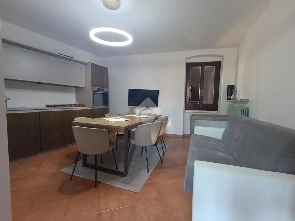 Salle à manger - 3-Room Apartment with Balconies in Stezzano