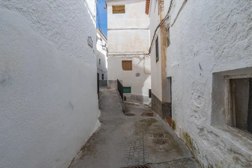 Extérieur - Two-Storey House with Terrace in Albuñuelas