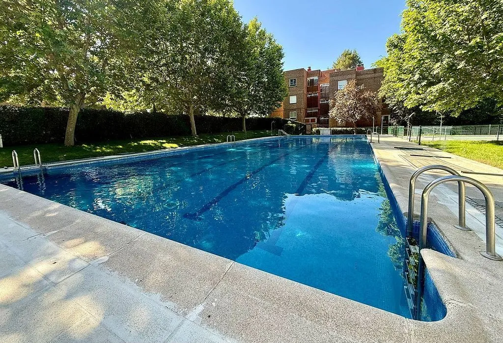 Pool - Penthouse with Pool in Talamanca de Jarama