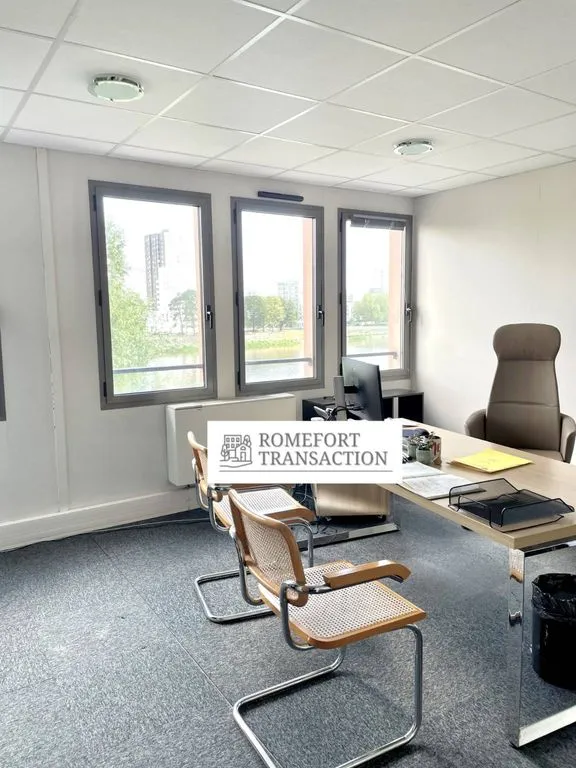 Kabinet - Office Space with Loire View in Nantes