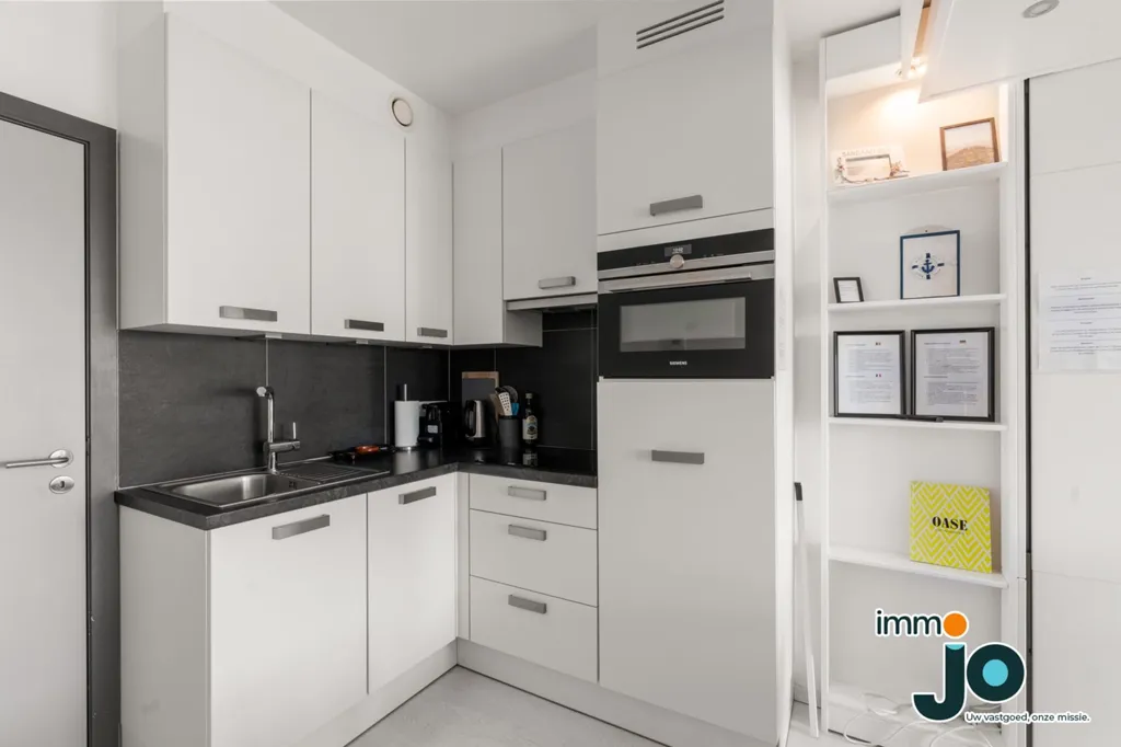 Cuisine - Appartement avec Piscine à Mariakerke près de la Plage