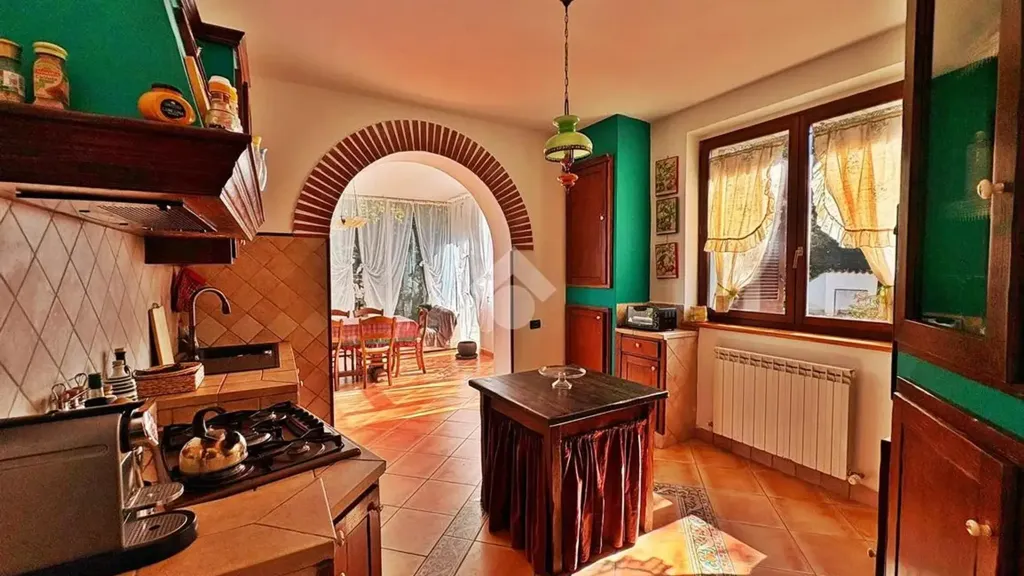 Cuisine - Renovated Villa with Pool in Fabriano