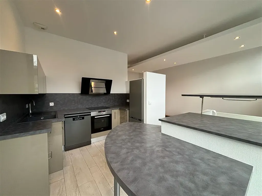 3-room apartment in Sens