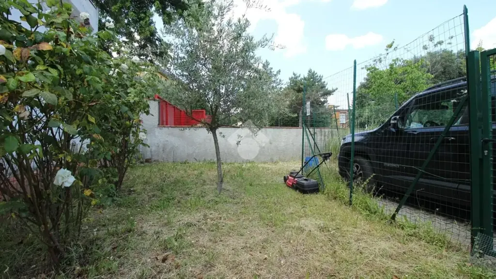 Garden - Terraced Apartment with Private Garden in Prato
