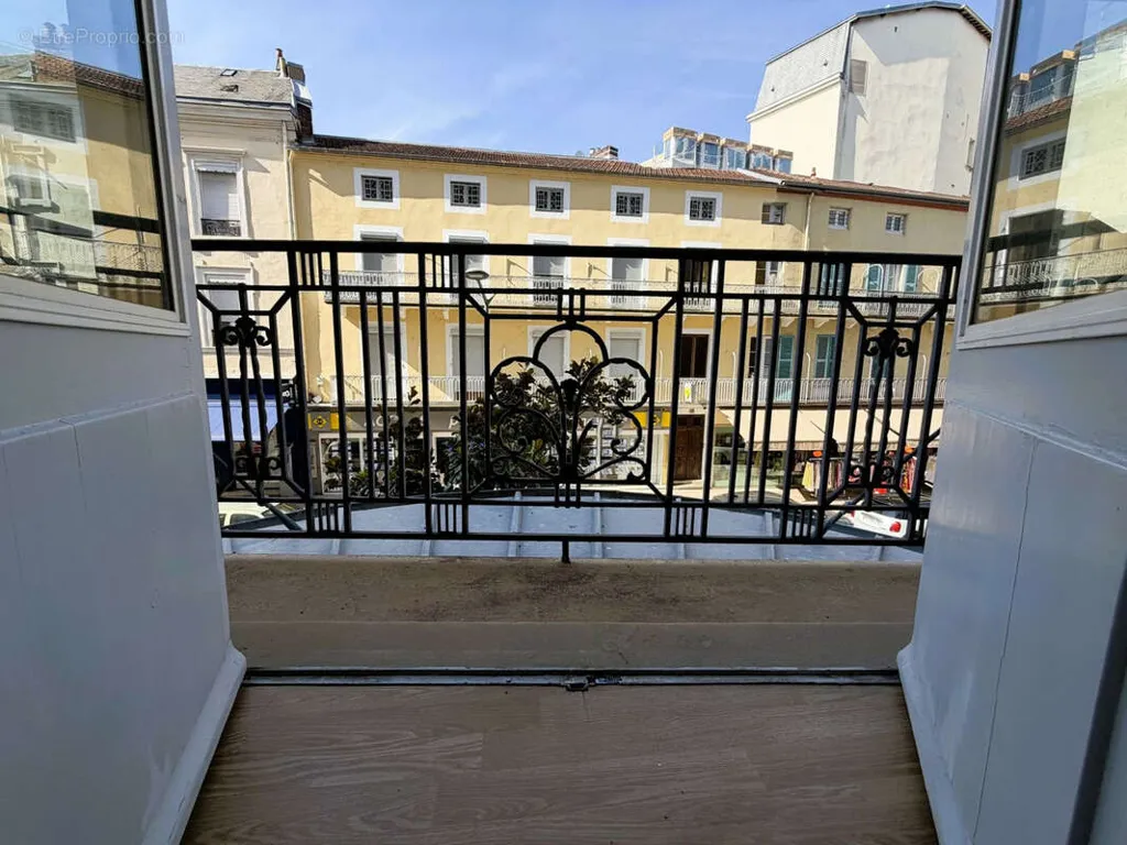 Balcone - Art Déco Flat with Balcony in Vichy Centre