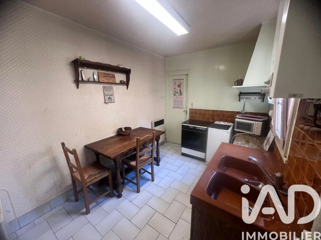 Köök - Charming Townhouse with Garden in Ladon