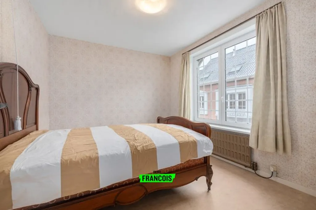Chambres - Maison à Rénover avec Caractère à Gistel