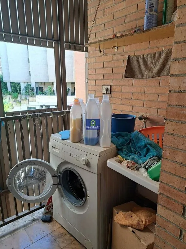 Utility Room - Apartment with Terrace in Pajaritos, Seville