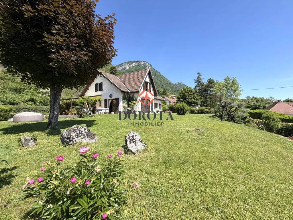 Jardin - Maison de Luxe avec Vue Panoramique à Lumbin