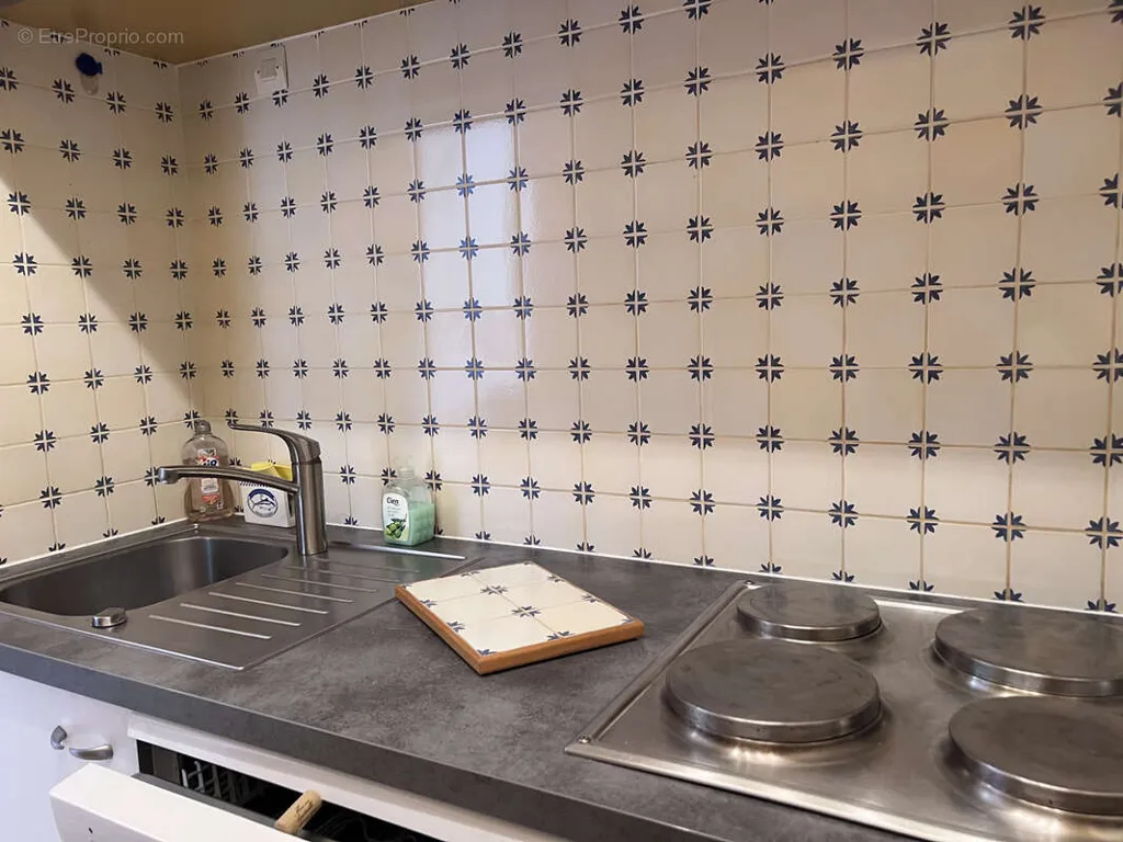 Köök - Bright T2 Apartment with Terrace in Erquy