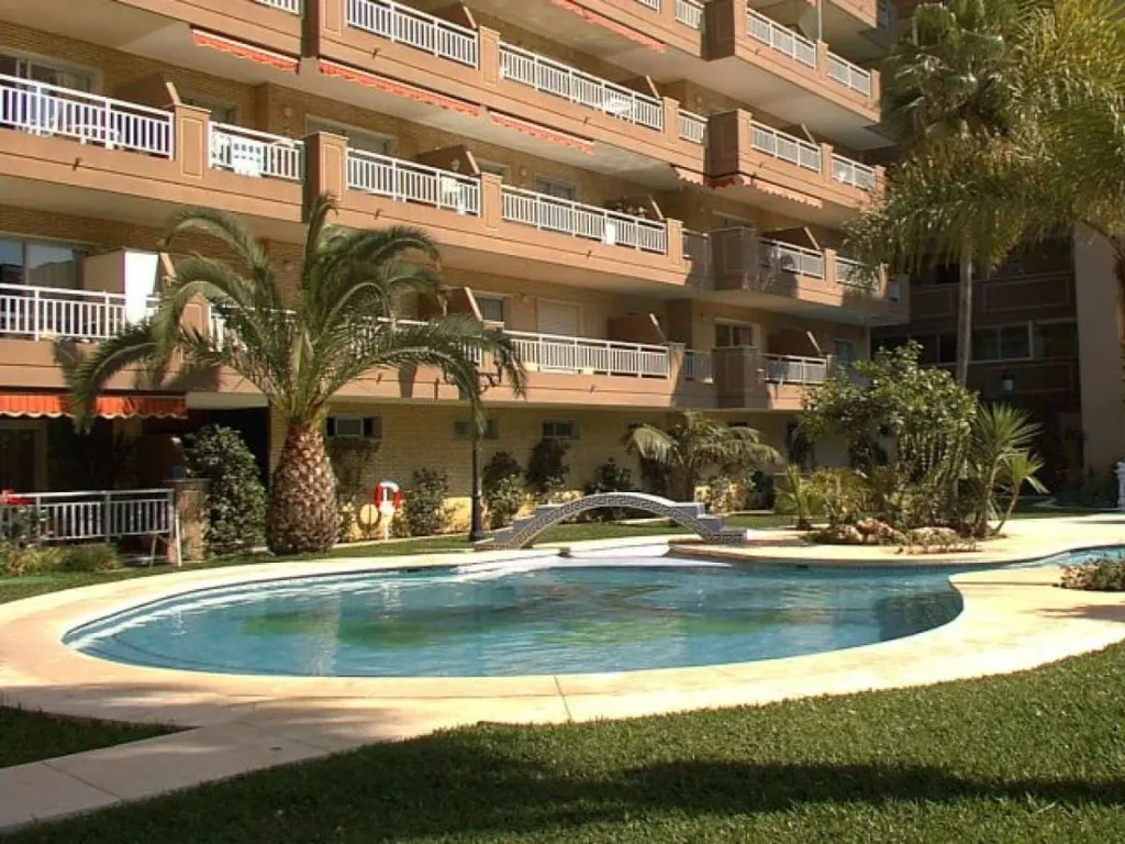 Bassein - Beachfront Flat with Terrace in Los Boliches