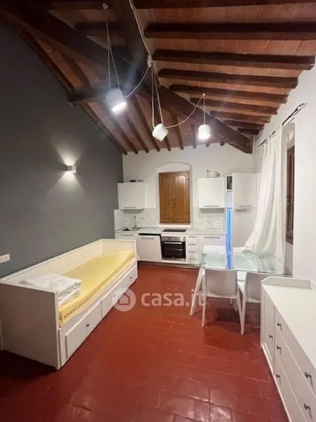 Magamistoad - Rented Duplex in Sarzana with Parking