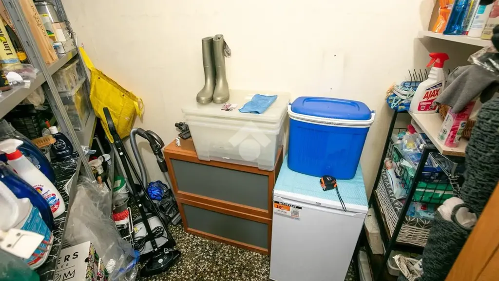 Buanderie - Rustic-Style Apartment with Central Location in Genoa