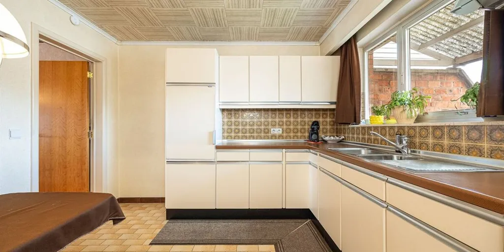 Köök - Renovatable Maisonette in Temse with Garden