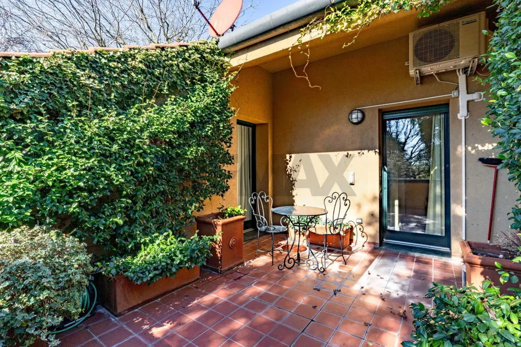 Terrass - Bifamiliar Villa with Terrace in Lesmo Green
