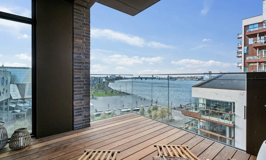 Terrasse - Apartment with Limfjord View in Aalborg