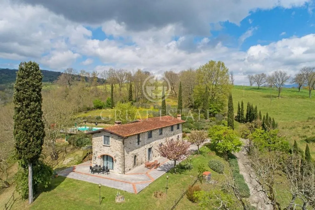 Õhuvaade - Tuscan Farmhouse with Pool in Mugello