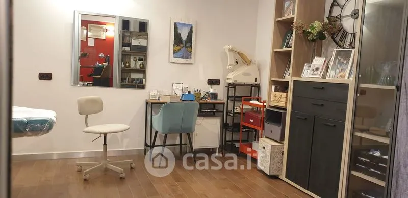 Kabinet - Two Apartments with Private Courtyard in Bari